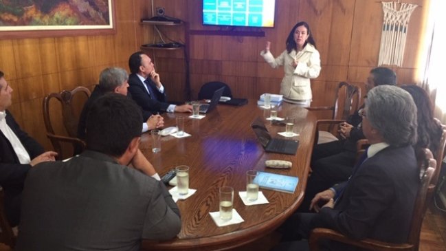 Universidad Arturo Prat presenta iniciativas para potenciar la acuicultura en Arica y Parinacota