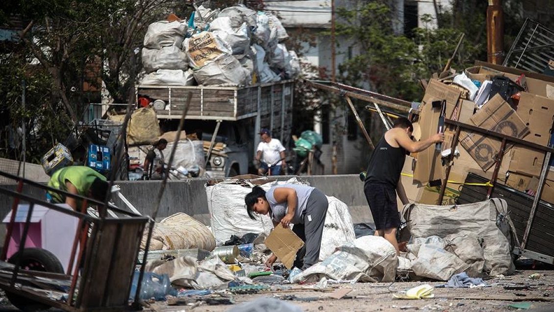 La pobreza en Argentina crece arrastrada por una crisis que se agudiza