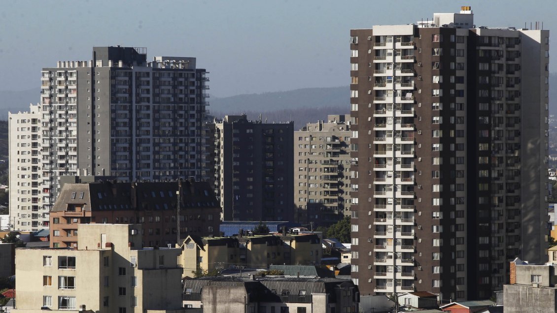 Ministerio de Vivienda emitió decreto que despeja diferencias con la Contraloría