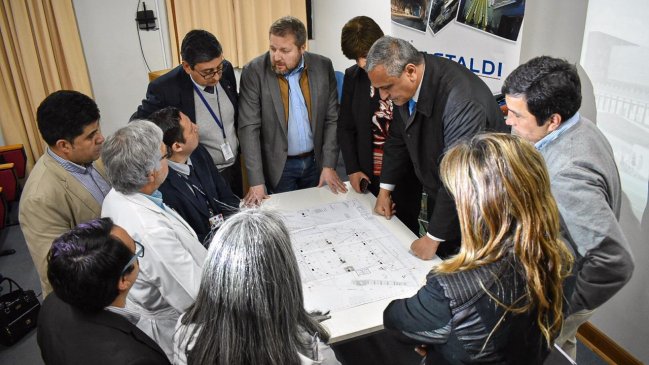 Intendente aplazó inicio de las obras del Hospital de Linares