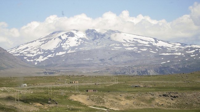 Onemi reforzó planes de evacuación ante eventual erupción del Volcán Copahue