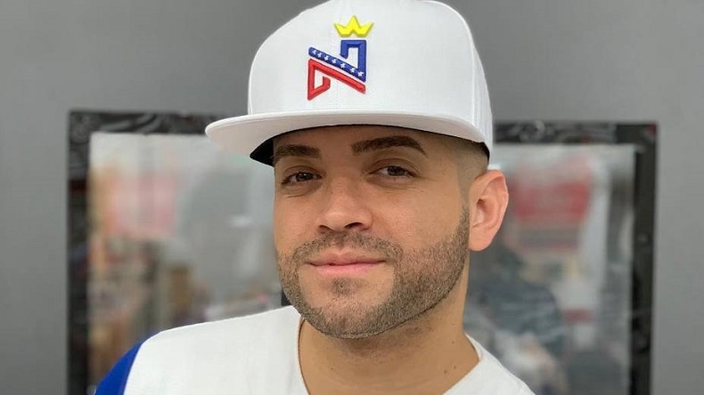 Reggaetonero ofreció pasajes a venezolanos para volver a su país tras episodios de xenofobia