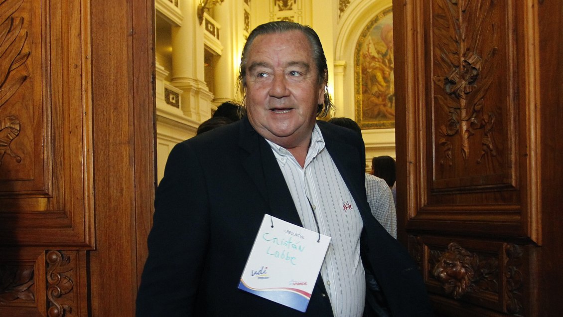 AFDD arremete contra la UDI por defensa a Labbé: 