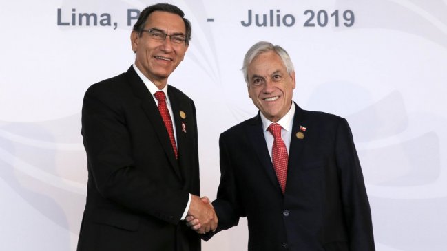 Piñera anunció que viajará a Perú en medio de crisis política en ese país