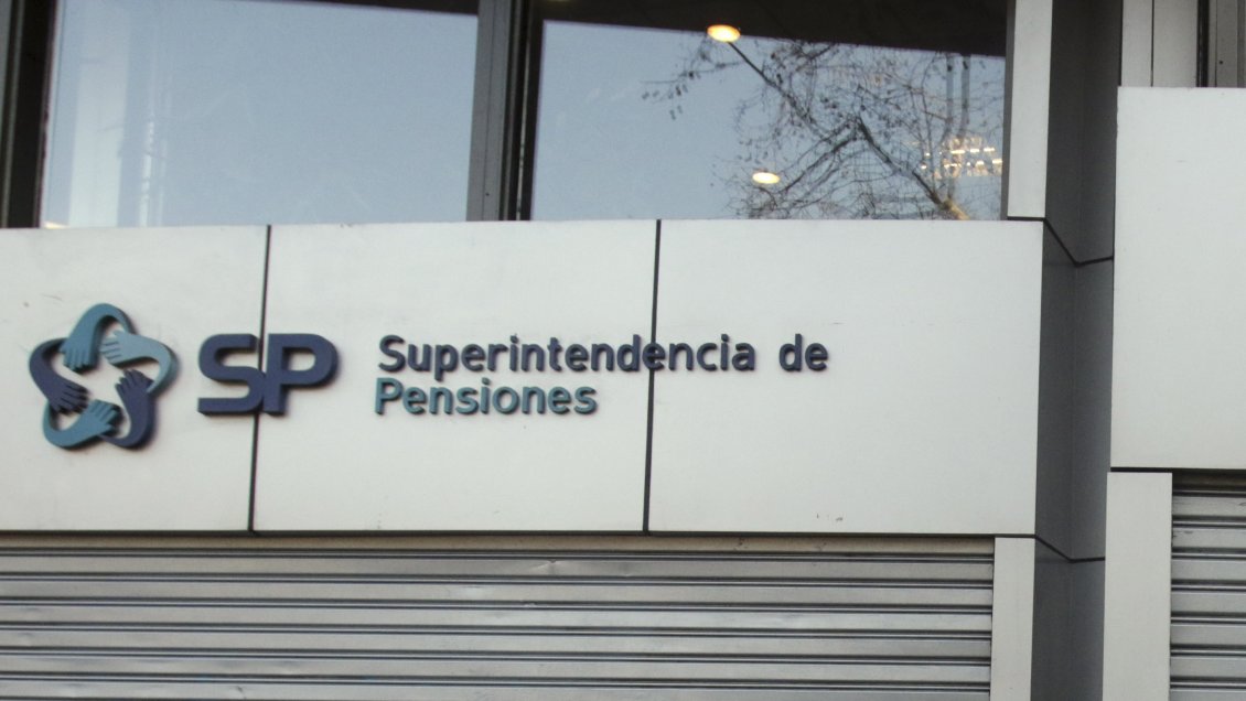 Superintendencia de pensiones: Nos preocupa profundamente que los fondos se retiren antes