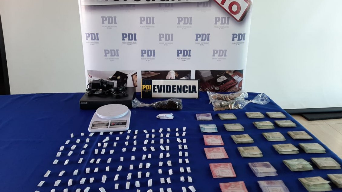 Los Angeles: Cayó detenida mujer que vendía droga cerca de un colegio