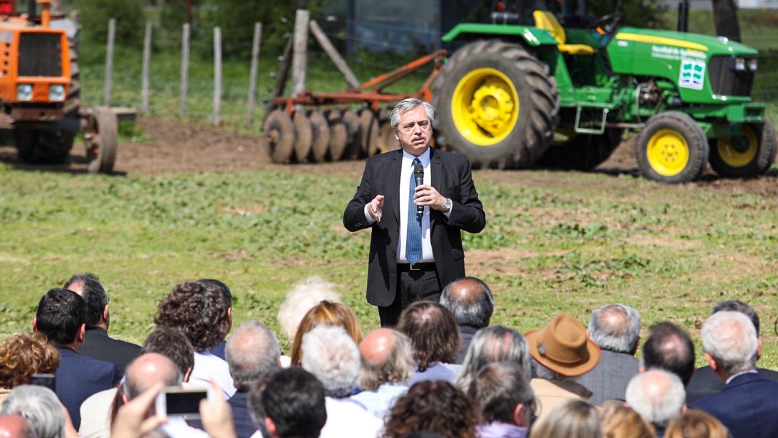 Sondeos ubican a Alberto Fernández más cerca de la Casa Rosada