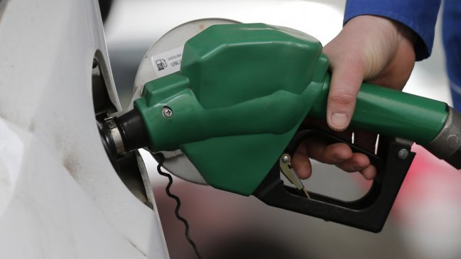 Precios de las bencinas subirán por quinta semana consecutiva