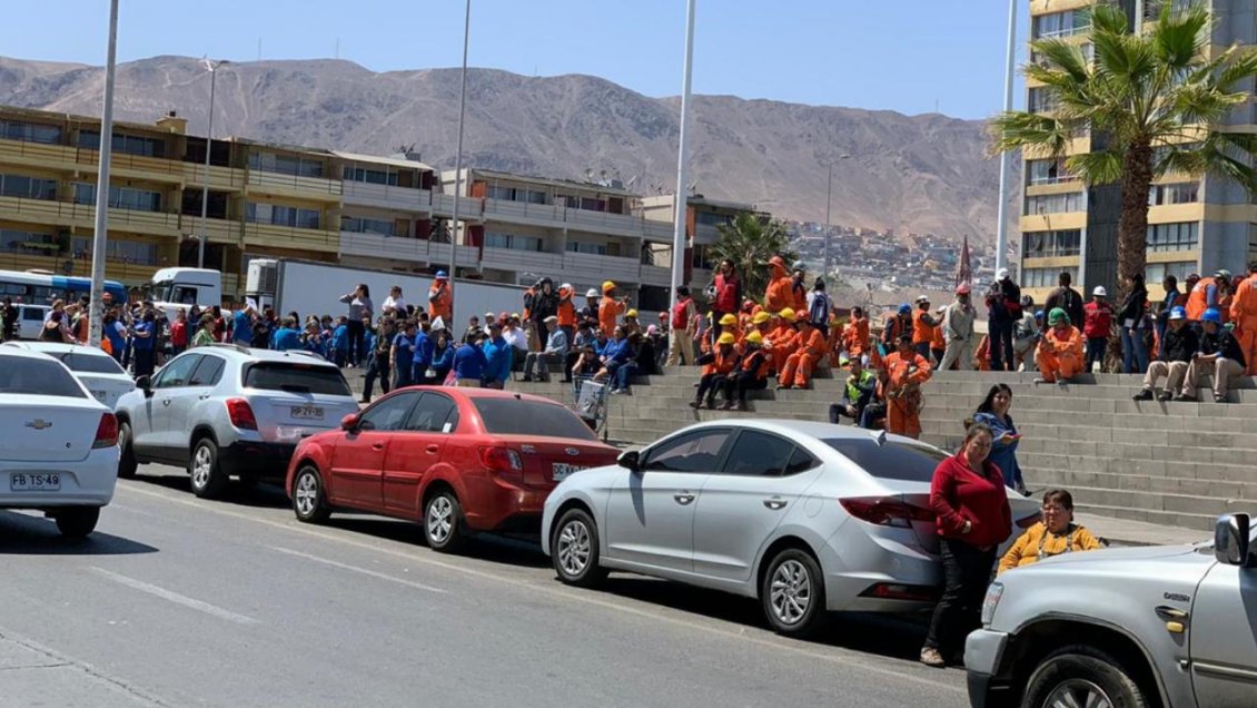 Evacuan supermercado por fuga de gas en sistema de ventilación en Antofagasta