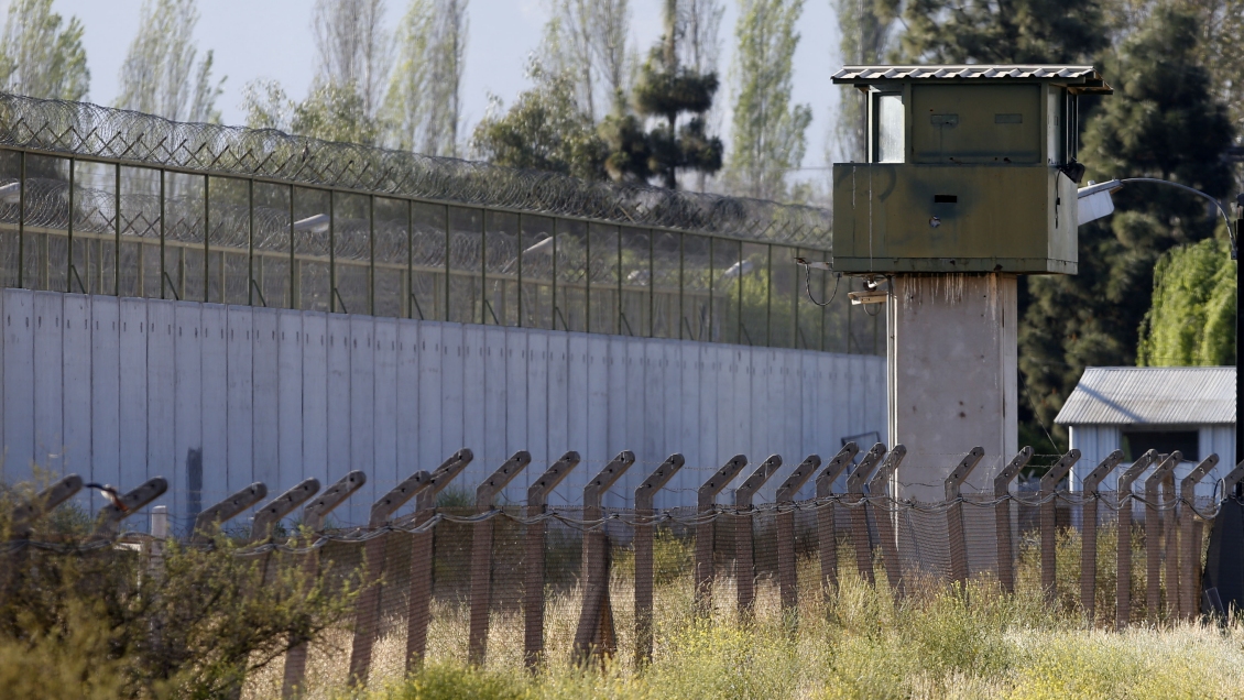 Alcaide de Punta Peuco fue suspendido tras polémica postulación de reos a libertades condicionales