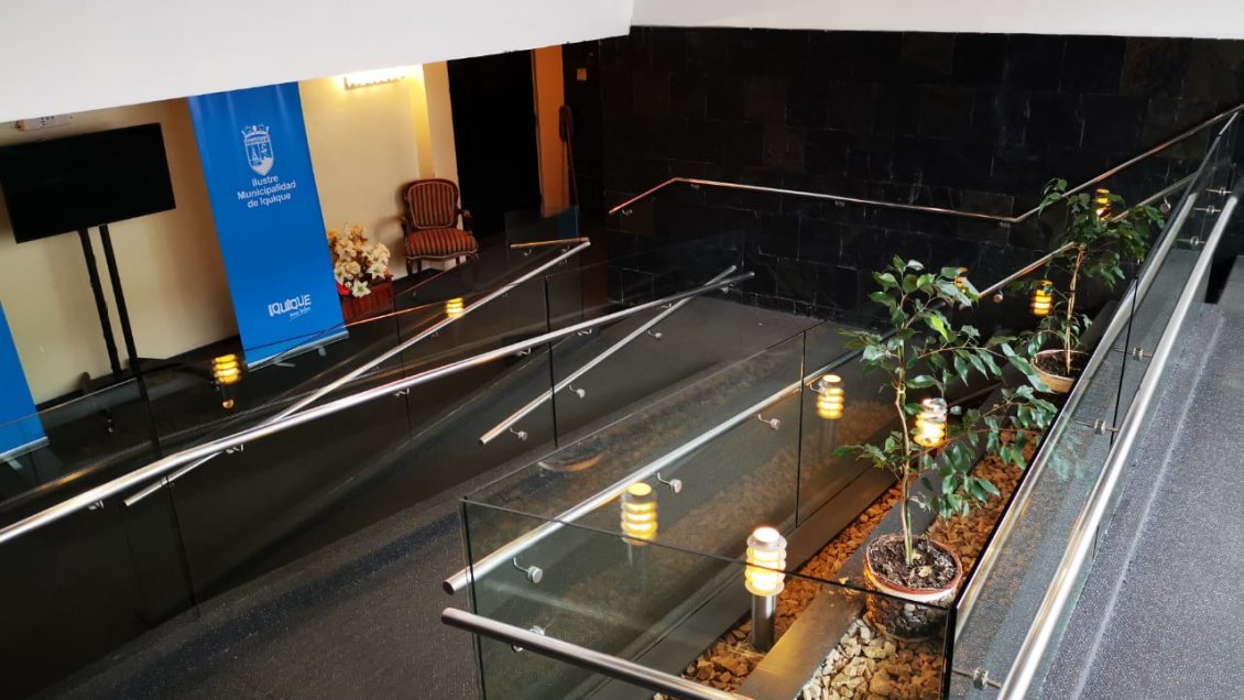 Remodelan Salón Tarapacá de Iquique