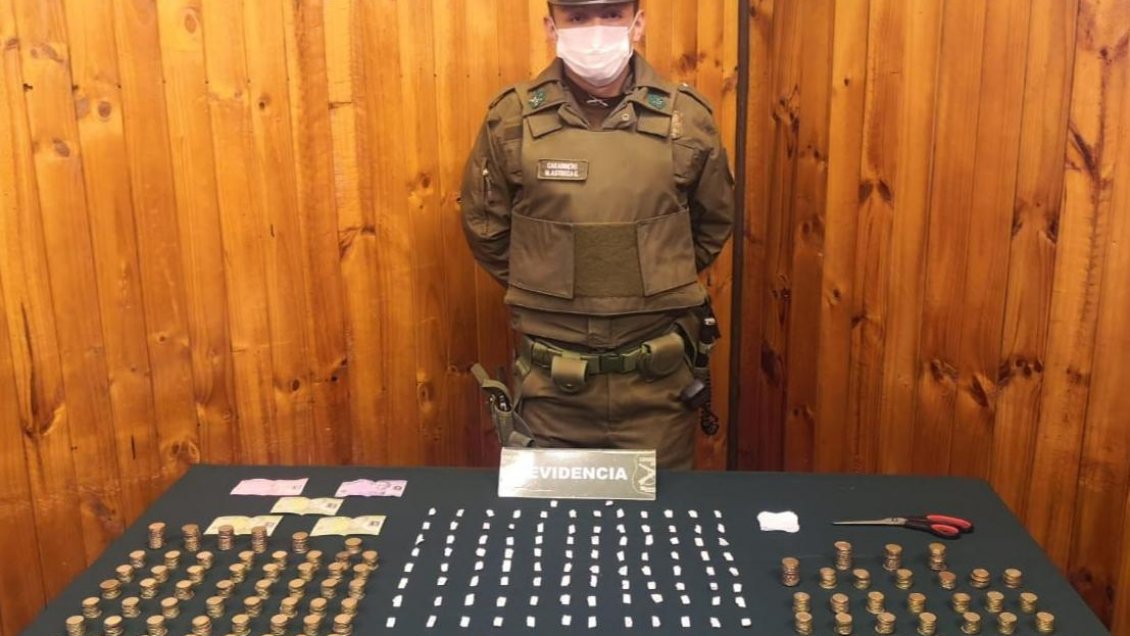 Un detenido y pasta base incautada deja operativo policial en San Antonio