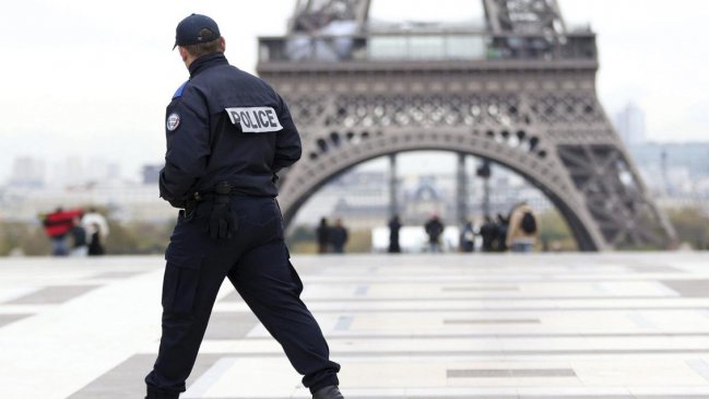 Cinco detenidos vinculados al asesino de cuatro policías en París