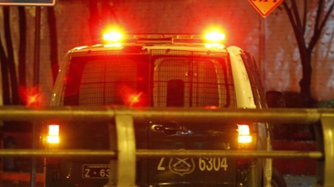 Asaltantes balean a dos víctimas en un domicilio de Lo Espejo