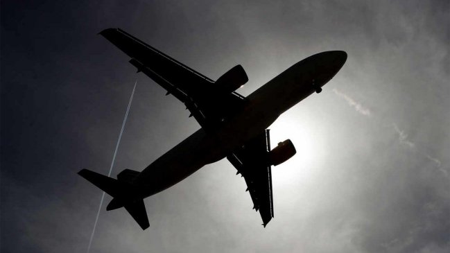 Gobierno alemán aprobó ley que encarece viajes en avión a favor del tren