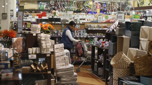 Iquique: Outlet mayorista de Zofri promete descuentos de hasta un 80 por ciento