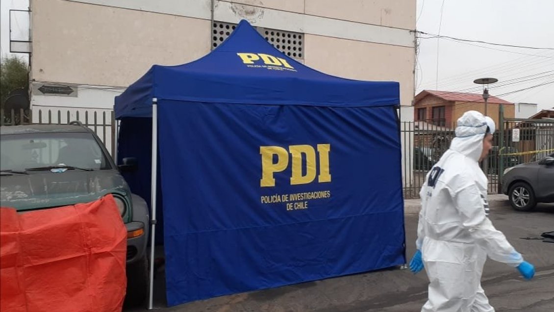 Un hombre muerto fue hallado con una herida de bala en su cabeza en Arica