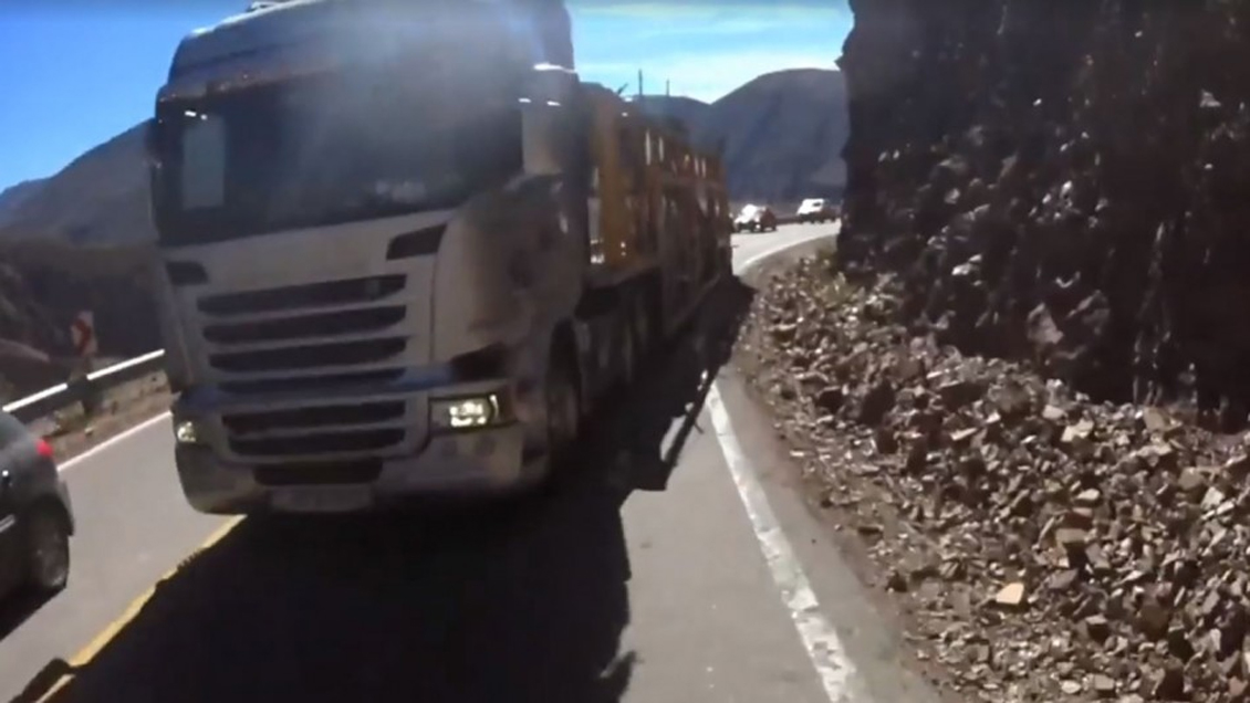Detienen a camionero chileno que realizó peligrosa e irresponsable maniobra que se volvió viral