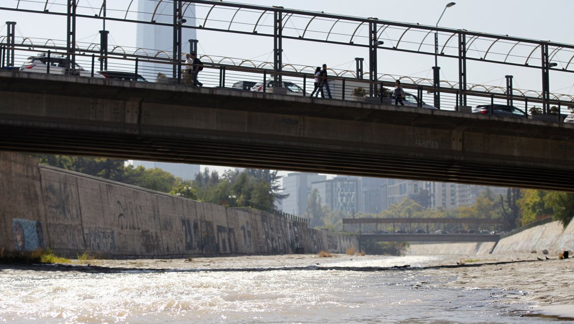 Escasez hídrica en Lo Barnechea, Las Condes y Vitacura