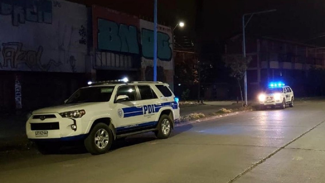 Joven es acuchillado mientras paseaba con su polola en Rancagua