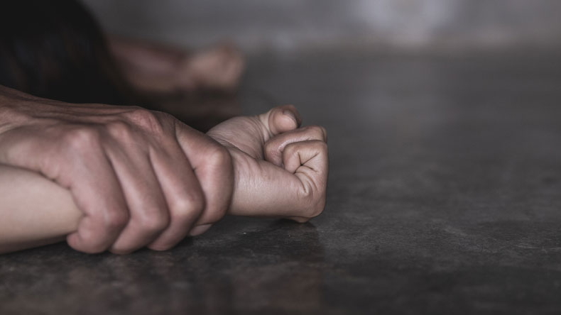 Hombre le cortó el pene al hombre que violaba a su pareja