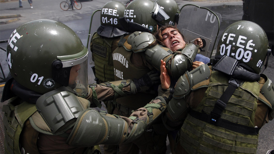 INDH anunció acciones legales por violencia policial en protestas en Chile