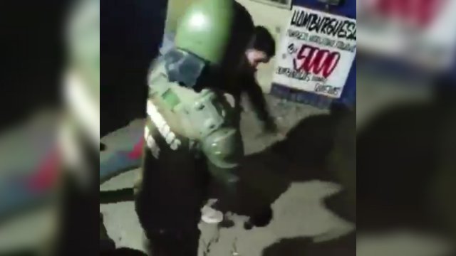 Los abusos y la violencia policial en Chile, en vivo por las redes sociales