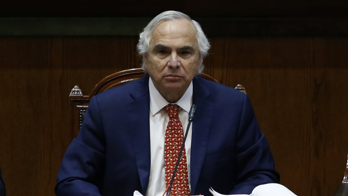 Diputados citan a tres ministros de Gobierno a la comisión de Constitución