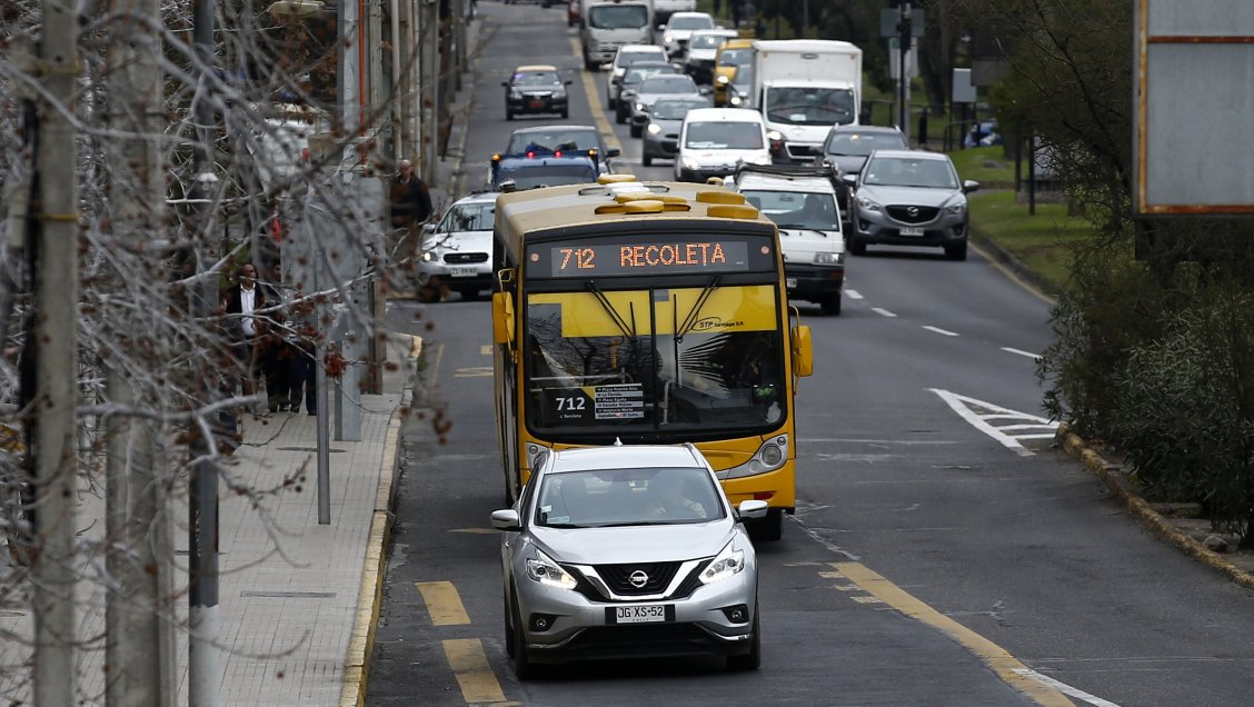 Chequeo: UOCT descartó emergencia ambiental en la Región Metropolitana para mañana