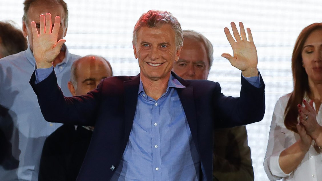 Macri felicitó a Fernández por triunfo y lo emplazó a una transición ordenada