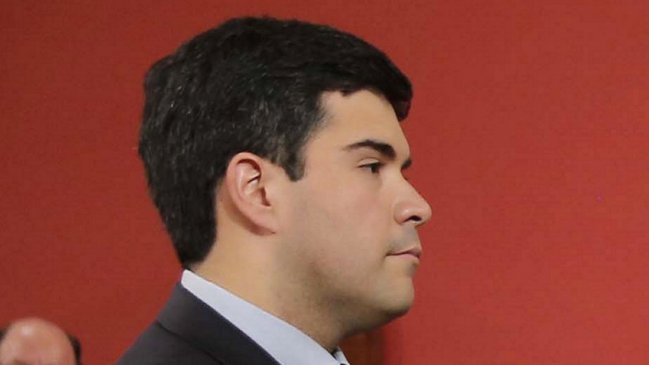 Anti aborto y matrimonio igualitario: El perfil conservador del ministro Isamit