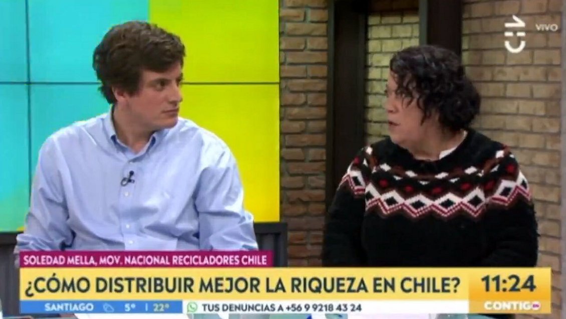 Dirigenta destrozó a los políticos en vivo: 