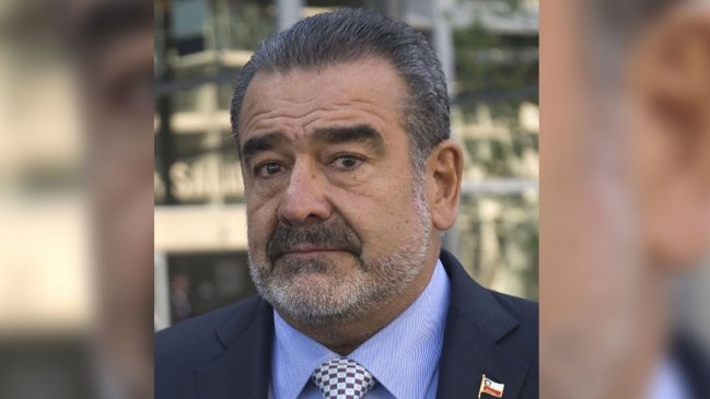 Luksic: No creo que una nueva Constitución resuelva los problemas de las personas