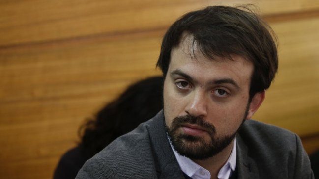 Sharp y destrozos en Valparaíso: El costo tiene que pagarlo el Estado