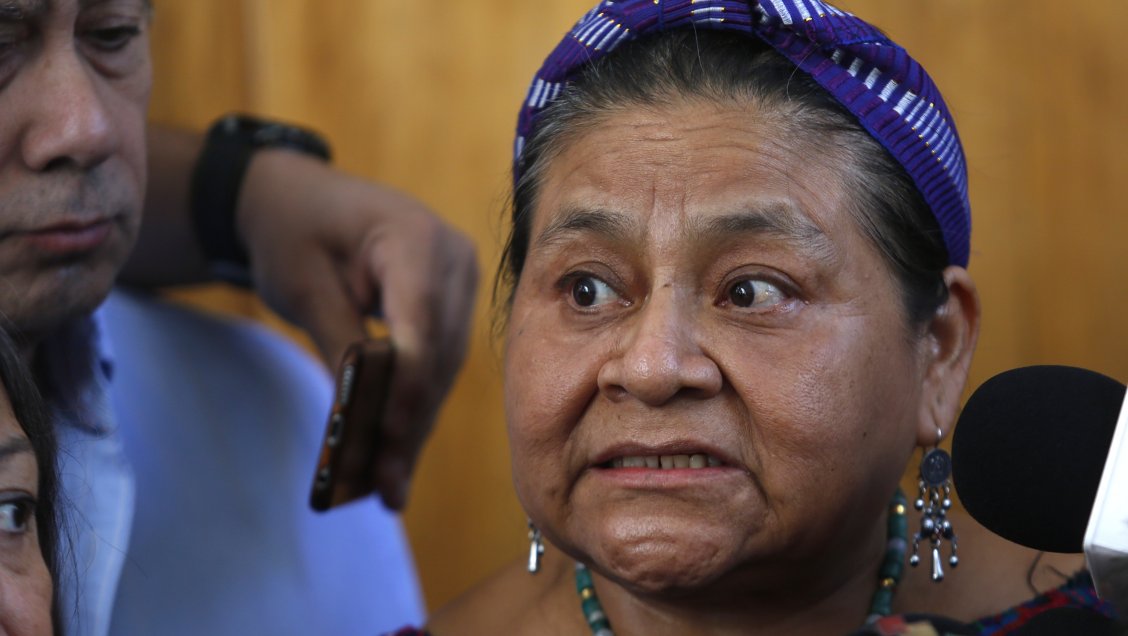 Rigoberta Menchú entregó carta en La Moneda exigiendo respeto por los DDHH