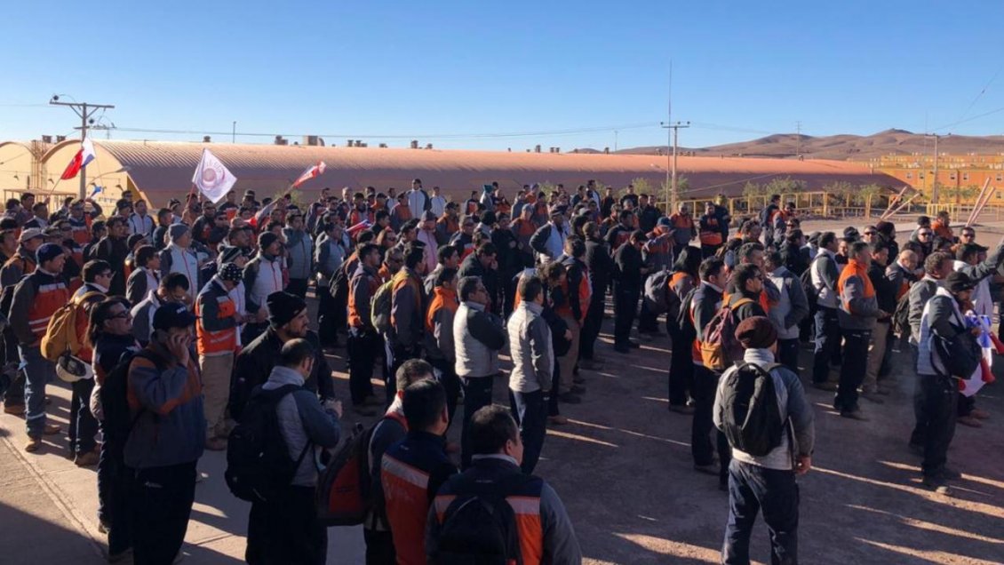 Sindicato de Antucoya logró acuerdo y puso fin a la primera huelga de Antofagasta Minerals