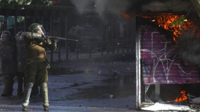 Senador Navarro pidió a la Justicia que ordene a Carabineros dejar de usar escopetas en Concepción