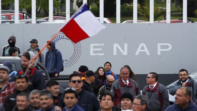 Trabajadores de ENAP se suman al llamado a paro nacional