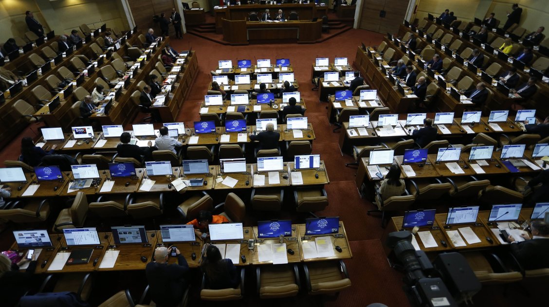 Banco Central se encargará de proponer los nuevos sueldos de parlamentarios