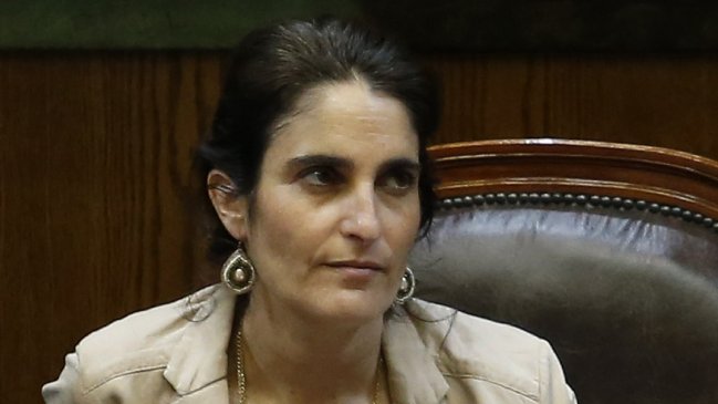 Ministra del Trabajo y 40 Horas: El original era un mal proyecto, hoy tenemos uno mejor