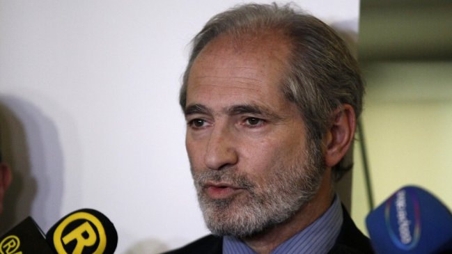 Fiscal Pérez Calaf se inhabilitó y no indagará querella contra Presidente Piñera