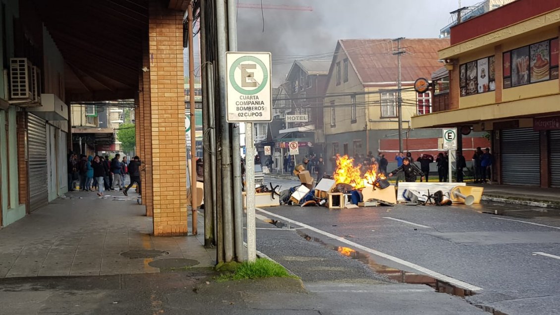 Jornada de enfrentamientos dejó 24 detenidos este miércoles en Puerto Montt