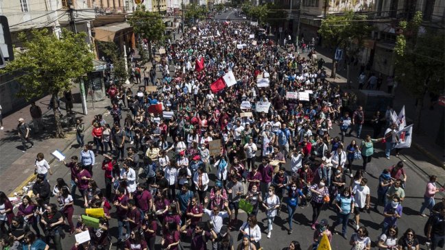 Diálogos ciudadanos del Gobierno considerarán resultados de cabildos de Bachelet