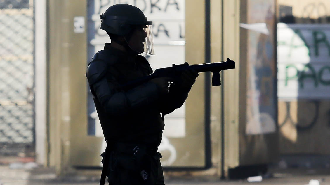 Estudiante de la Universidad de Chile perdió la visión de un ojo tras el impacto de un balín