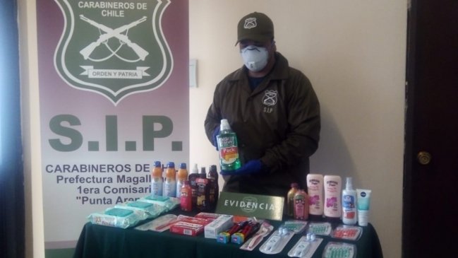Carabineros detuvo a dos sujetos tras saqueos a farmacias en el centro de Punta Arenas