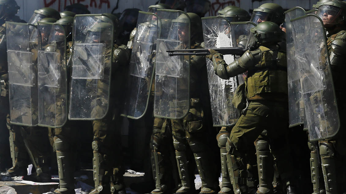 Gobierno estima que 1.000 policías en retiro sean reintegrados a Carabineros y la PDI