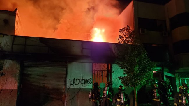 Bomberos de Rancagua han visto duplicadas sus labores tras inicio de la crisis social
