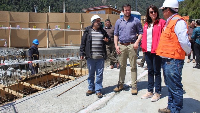 Puerto Montt: Avanza reparación de rampa que se hundió en 2014 por deslizamiento de fondo marino