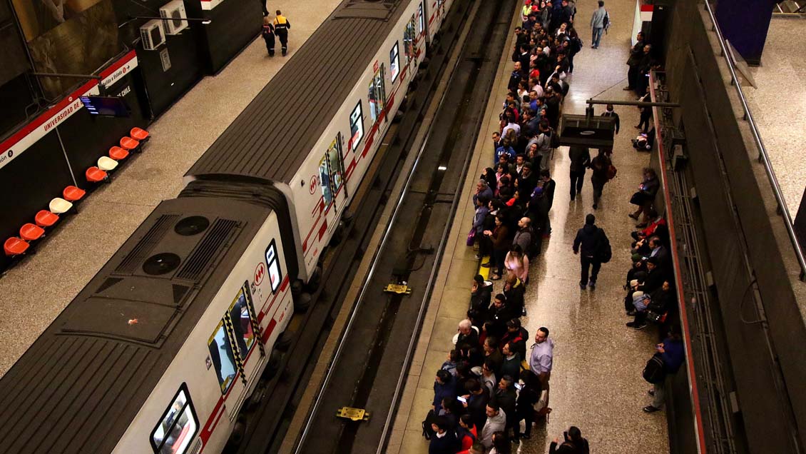Metro extenderá en una hora su funcionamiento desde el lunes