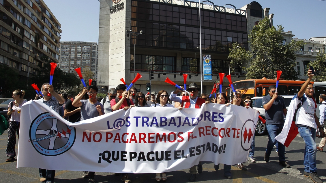 Trabajadores de Metro exigen que Hacienda comprometa recursos para enfrentar recortes